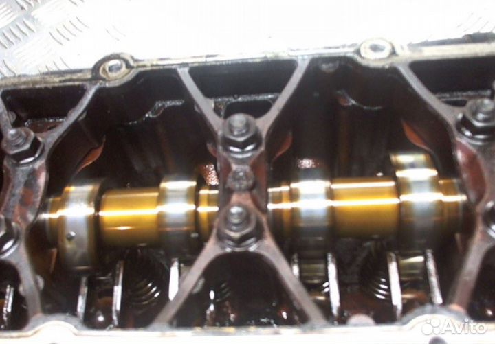 Головка блока Volkswagen Touran 1.6 BGU