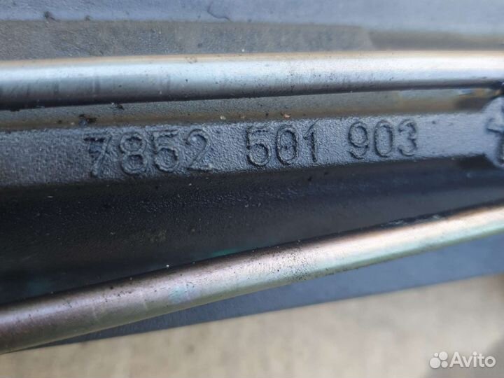 Рулевая рейка 4e1422065k audi A8