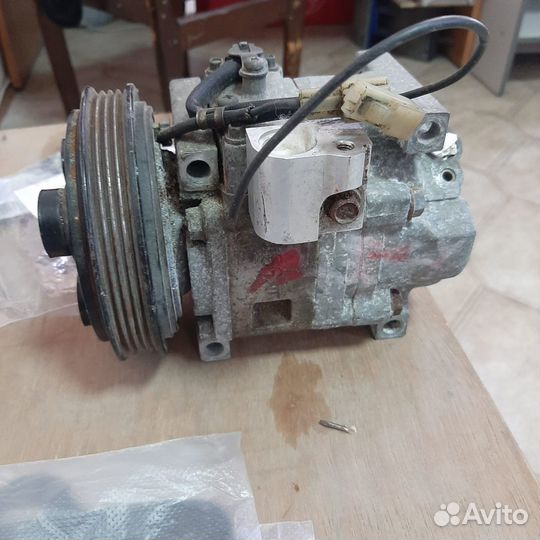 Компрессор кондиционера Mazda Demio I (Dw3W)