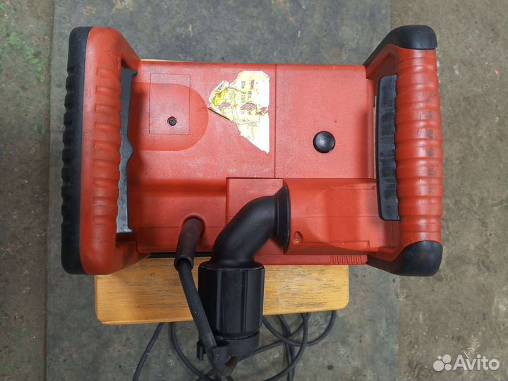 Штроборез Hilti DC SE20