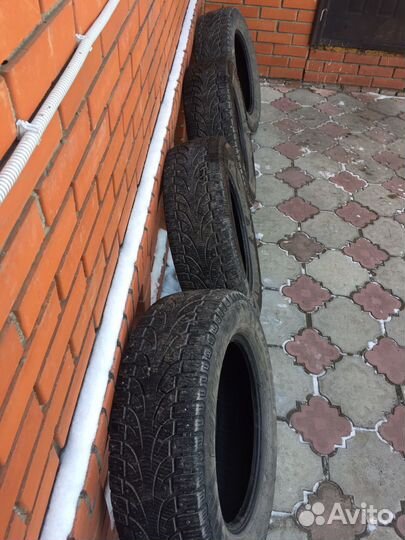 Pirelli Carrier Winter 225/65 R17