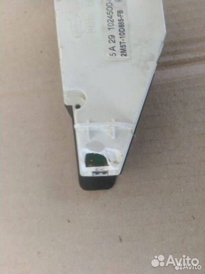 Дисплей компьютера Ford Focus (1998 - 2001)