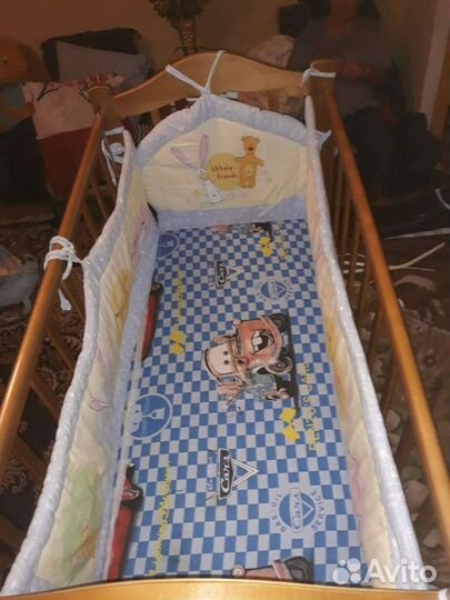 Бортики и балдахин постельное на детскую кроватку