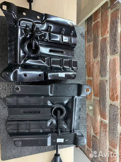 Механизм качания для компьютерного кресла