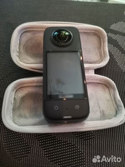 Insta 360 one x3