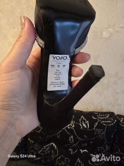 Женские вечерние туфли мюли из атласа на шпилькн