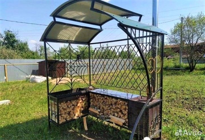 Мангал с крышей