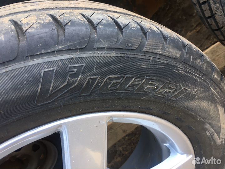 Viatti Strada Asimmetrico 195/65 R15