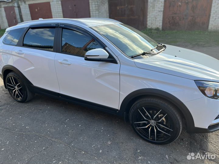 LADA Vesta 1.6 CVT, 2022, 12 000 км