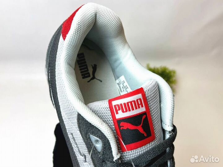 Кроссовки Puma спортивные