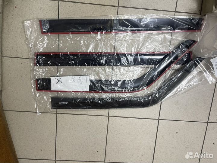 Девлекторы стекол Нива(5,3дв