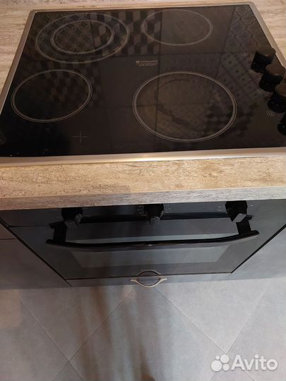 Варочная панель и духовой шкаф