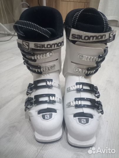 Горнолыжные ботинки Salamon