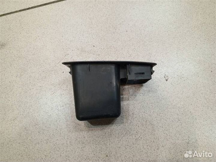 Накладка торпедо Mitsubishi Pajero iO 1998-2007