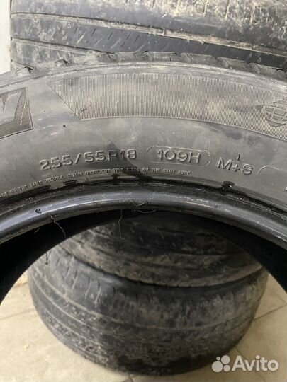 Michelin Latitude Tour HP 255/55 R18