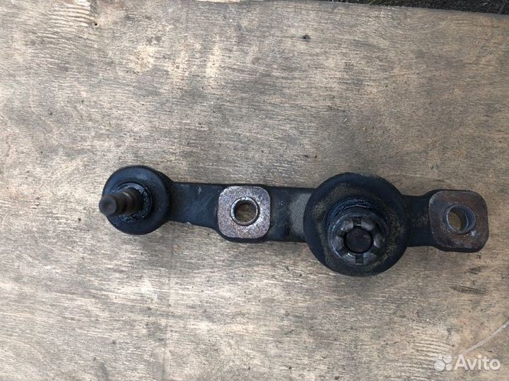 Шаровая опора передняя правая Lexus Gs300 GRS190