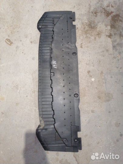 Пыльник бампера передний Audi A4 8K cdhb 2008-2012