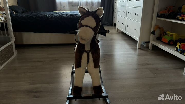 Качалка лошадь