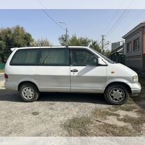 Nissan Largo 2.0 AT, 1996, 218 000 км, с пробегом, цена 450 000 руб.