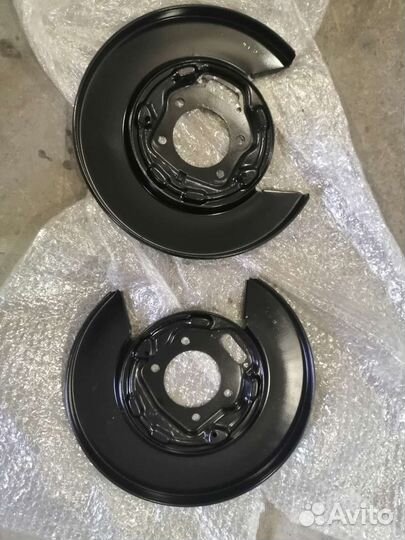 Кожухи задних тормозных дисков Kia optima 3 tf