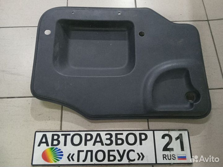 Обшивка двери багажника левая Лада Ларгус Largus