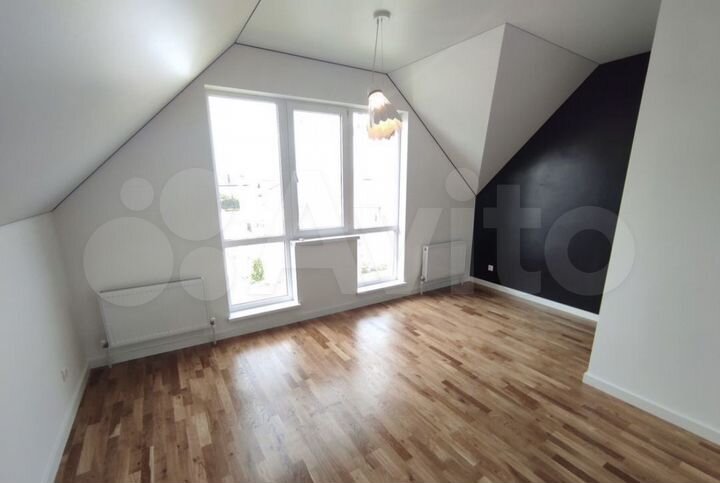 Дом 145 м² на участке 9 сот.