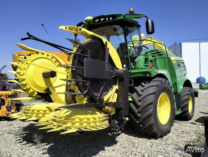 Комбайн John Deere 8300i, 2020