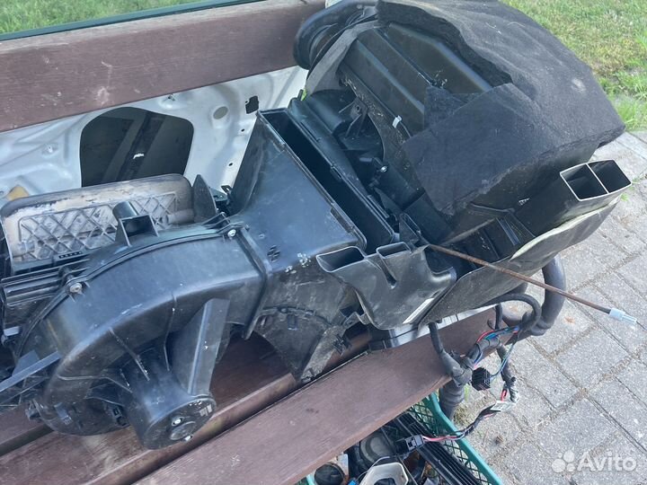 Skoda rapid печка в сборе с радиатором и мотором