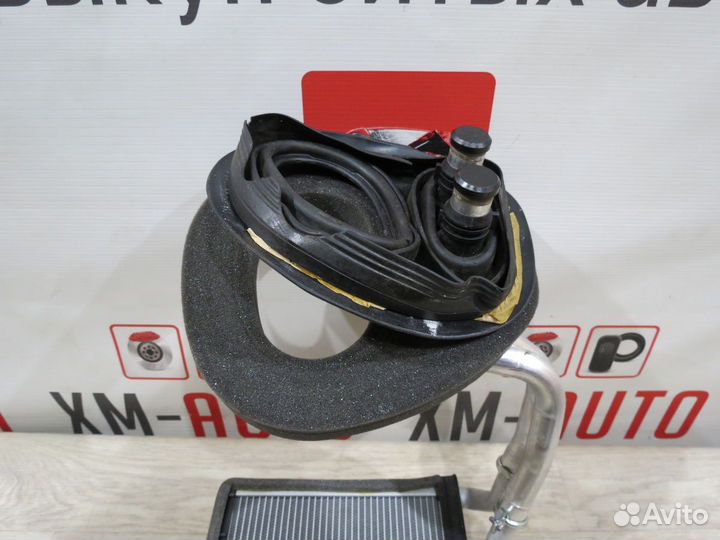 Радиатор отопителя Volkswagen Tiguan