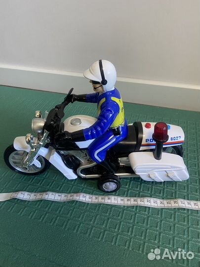 Полицейский мотоцикл