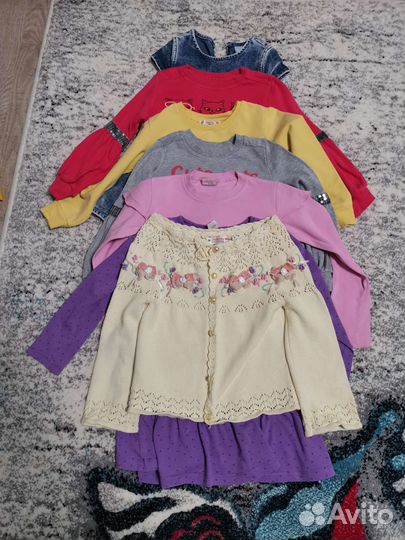 Одежда для девочки пакетом 104-110