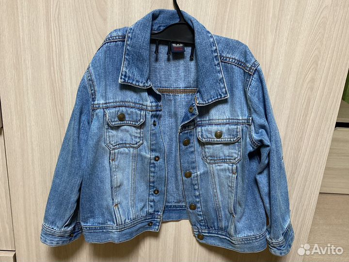 Джинсовая куртка