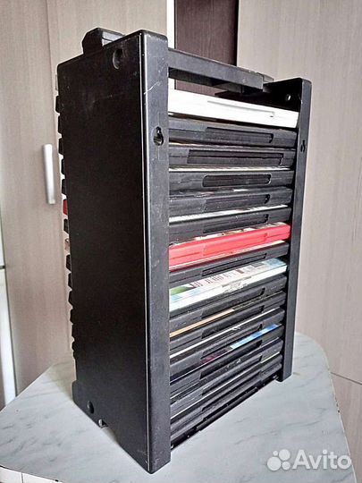 Подставка для DVD дисков с дисками