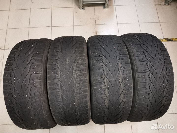 Nokian Tyres Hakkapeliitta R2 SUV 285/60 R18 116R