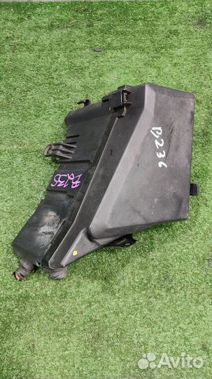 Блок предохранителей моторный Subaru Tribeca WX 2