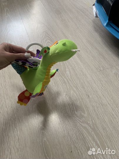 Подвесная игрушка Lamaze дракончик