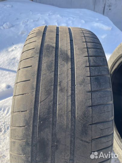 Michelin Pilot Sport 3 235/35 R18
