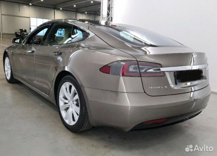 Tesla Model S 2012-2023 на запчасти