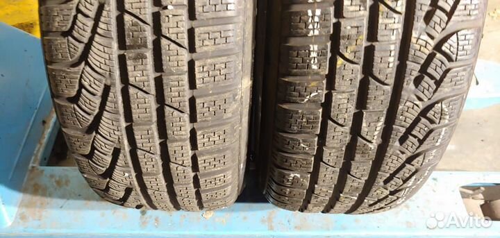 Pirelli Winter Sottozero Serie II 225/60 R17 99H