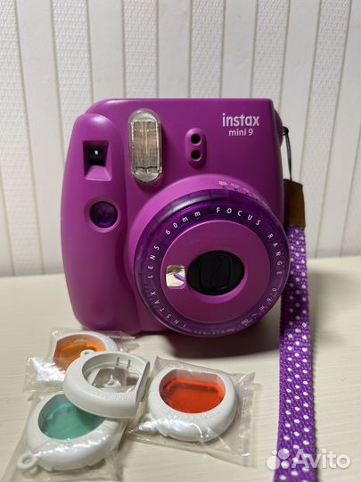 Fujifilm Instax Mini 9 (пленочный фотоаппарат)