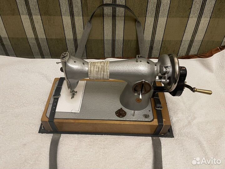 Швейная машина чайка пмш