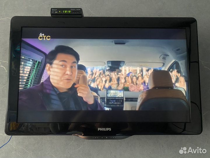 Телевизор ЖК Philips 32“ (Full HD)