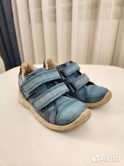 Детские ботинки 25 размер
