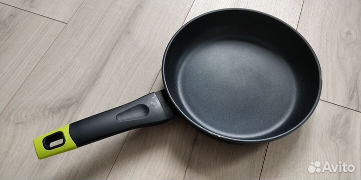 Сковорода Pyrex Optima 22см OP22BF2/E106