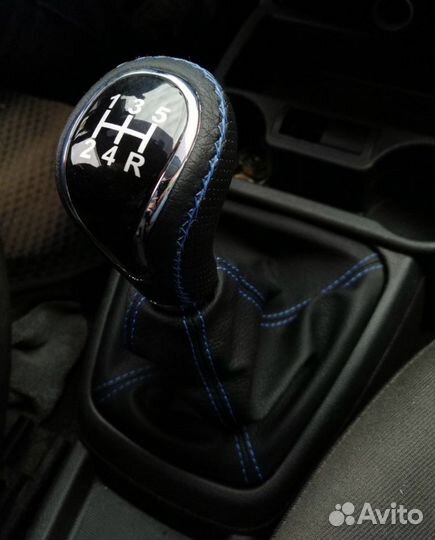 Ручка кпп на Лада Гранта в стиле Веста