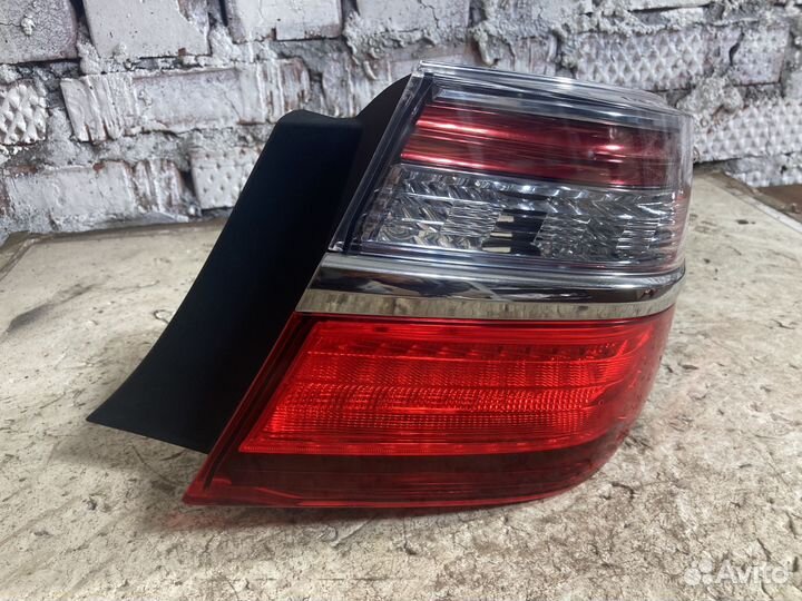 Правый фонарь toyota camry v55 55 LED оригинал