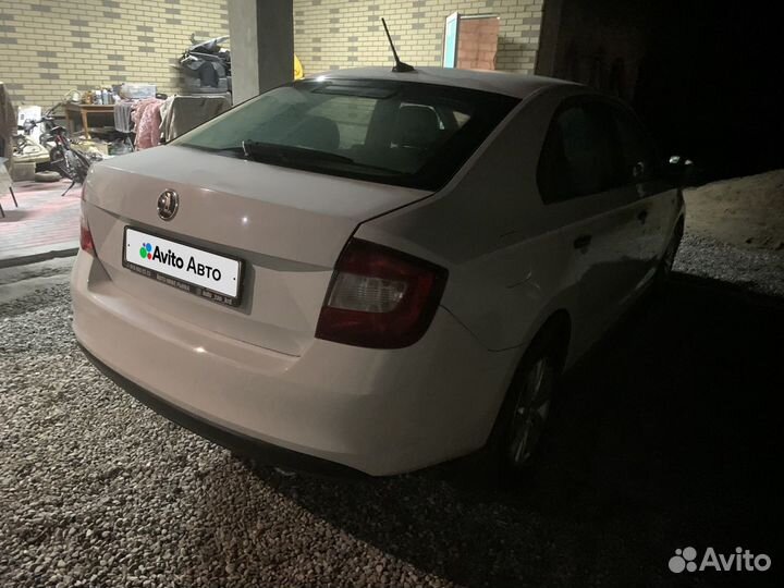 Skoda Rapid 1.6 AT, 2017, 230 000 км