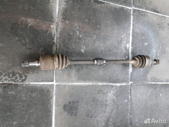 Привод в сборе Ниссан Примера Р11 v1,6 МКПП