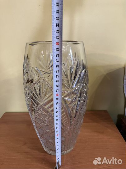 Ваза хрустальная для цветов