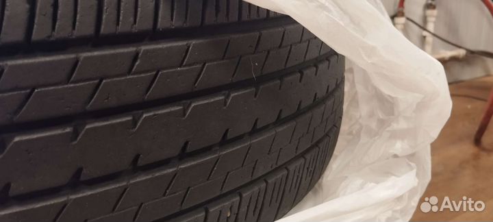 Bridgestone Dueler H/L 33 235/55 R19